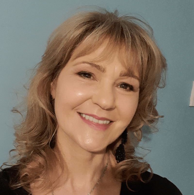 georgia thomas headshot